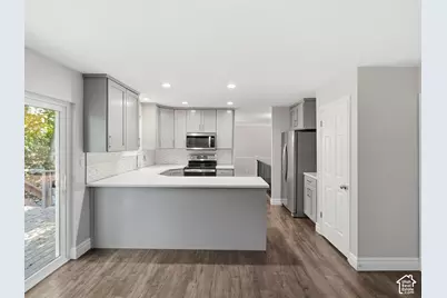 431 S 1400 E, Fruit Heights, UT 84037 - Photo 16