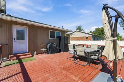 1782 N 1575 W, Layton, UT 84041 - Photo 24