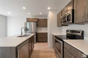 801 W Lone Pine Ln, Mapleton, UT 84664 - Photo 8