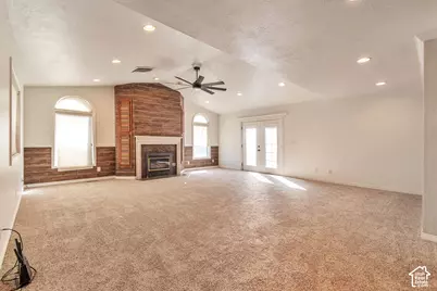 207 W Cornell Dr, Midvale, UT 84047 - Photo 12