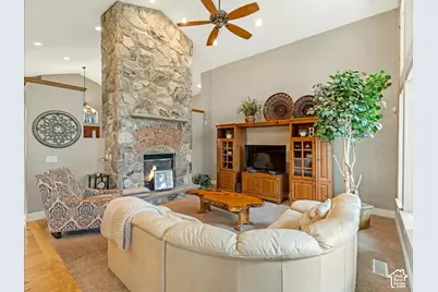 2922 S Foss Cir E, Bountiful, UT 84010 - Photo 10