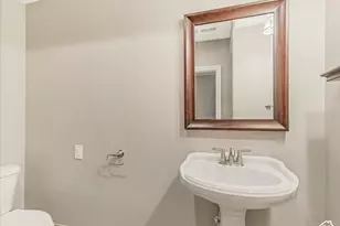 2922 S Foss Cir E, Bountiful, UT 84010 - Photo 20