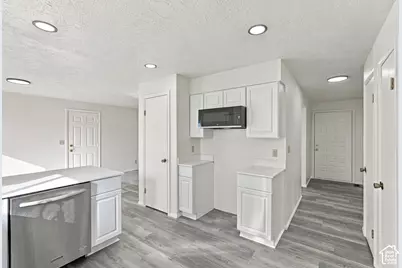 2147 W 1025 N, Farr West, UT 84404 - Photo 6