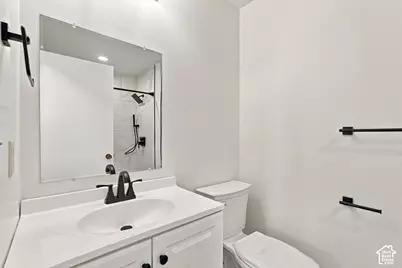 2147 W 1025 N, Farr West, UT 84404 - Photo 8