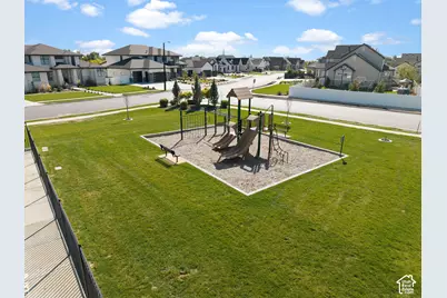 165 S Farmhouse Cir, Kaysville, UT 84037 - Photo 68