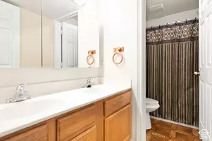771 N Main St, Central Valley, UT 84754 - Photo 44