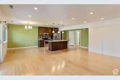 2556 S Elizabeth St E #5, Salt Lake City, UT 84106 - Photo 2