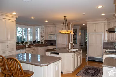 2864 E Kennedy Dr S, Salt Lake City, UT 84108 - Photo 20
