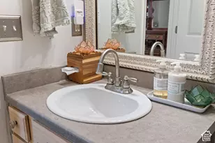 689 S Egli Ct, Salt Lake City, UT 84102 - Photo 20