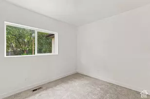 537 N Bright Ct W, Salt Lake City, UT 84116 - Photo 16