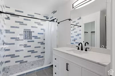 4939 W Berry Creek Dr, Riverton, UT 84096 - Photo 8