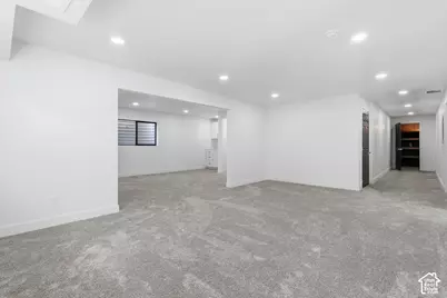 4939 W Berry Creek Dr, Riverton, UT 84096 - Photo 14