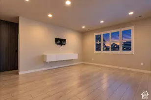 3467 S Birch Ln, Syracuse, UT 84075 - Photo 12