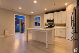 3467 S Birch Ln, Syracuse, UT 84075 - Photo 4