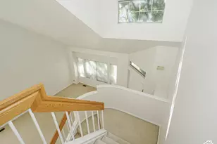 2081 E Rainbow Point Dr, Holladay, UT 84124 - Photo 4
