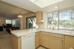 2081 E Rainbow Point Dr, Holladay, UT 84124 - Photo 16