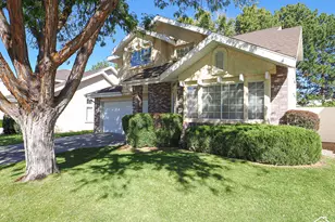 2081 E Rainbow Point Dr, Holladay, UT 84124 - Photo 2