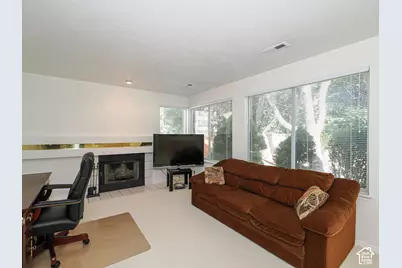 2081 E Rainbow Point Dr, Holladay, UT 84124 - Photo 10
