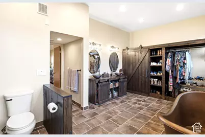 9632 S Eastdell Dr, Sandy, UT 84092 - Photo 16