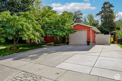7449 S Bridgewater Dr, Cottonwood Heights, UT 84121 - Photo 4