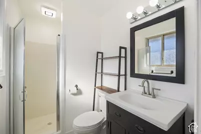 2569 W 5645 S, Taylorsville, UT 84129 - Photo 32