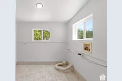 397 S Tremont St, Tremonton, UT 84337 - Photo 6