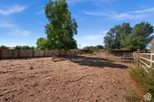2379 W 11800 S, Riverton, UT 84065 - Photo 10