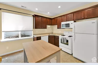 702 Windsong Ln, North Salt Lake, UT 84054 - Photo 32