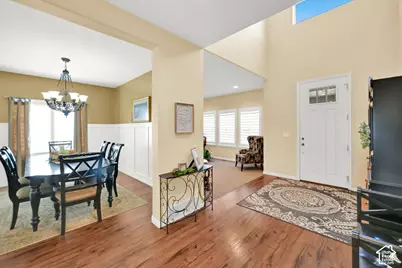 702 Windsong Ln, North Salt Lake, UT 84054 - Photo 8