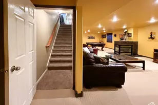 1440 W 2175 S, Syracuse, UT 84075 - Photo 20