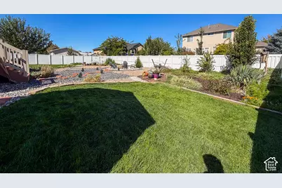1440 W 2175 S, Syracuse, UT 84075 - Photo 34