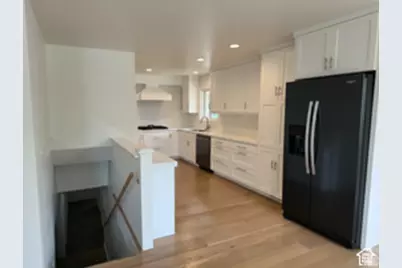 411 E Wilford Ave, Murray, UT 84107 - Photo 4
