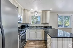 6473 S Dixie Dr W, West Jordan, UT 84084 - Photo 2