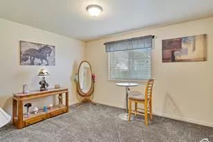 863 W Sundown Ln, Tooele, UT 84074 - Photo 6