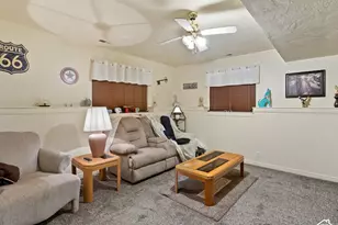 863 W Sundown Ln, Tooele, UT 84074 - Photo 16