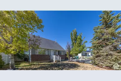 4717 S 3700 W, Roy, UT 84067 - Photo 2