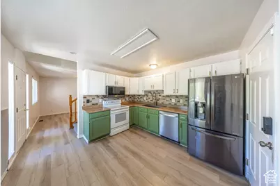 4717 S 3700 W, Roy, UT 84067 - Photo 6