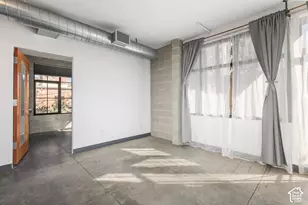 336 W 300 S, Salt Lake City, UT 84101 - Photo 24