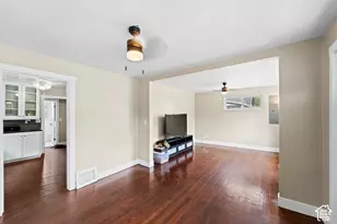 467 E Vine St, Tooele, UT 84074 - Photo 6