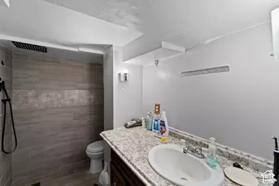 467 E Vine St, Tooele, UT 84074 - Photo 22