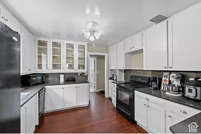 467 E Vine St, Tooele, UT 84074 - Photo 8