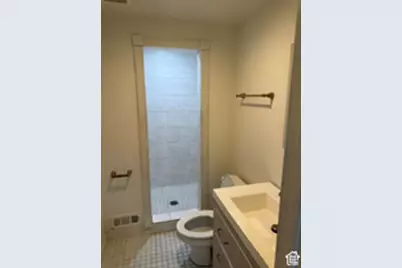 7112 S 2780 E, Cottonwood Heights, UT 84121 - Photo 30