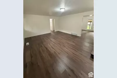 7112 S 2780 E, Cottonwood Heights, UT 84121 - Photo 36