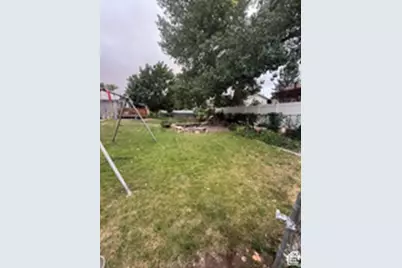 7112 S 2780 E, Cottonwood Heights, UT 84121 - Photo 18