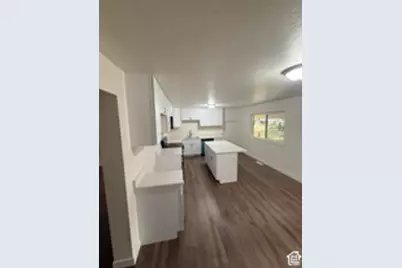 7112 S 2780 E, Cottonwood Heights, UT 84121 - Photo 6