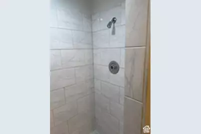 7112 S 2780 E, Cottonwood Heights, UT 84121 - Photo 32