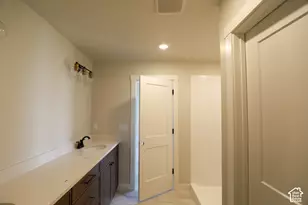1089 W 880 S, Woods Cross, UT 84087 - Photo 6