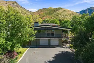 3581 S Millstream Ln E, Salt Lake City, UT 84109 - Photo 2