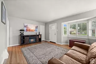 2140 E Westminster Ave S, Salt Lake City, UT 84108 - Photo 6