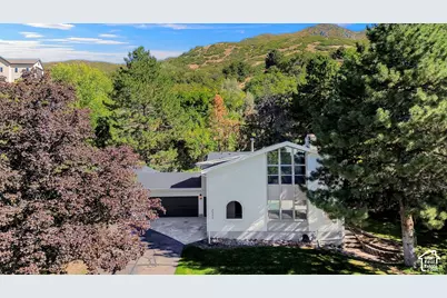 2554 E Woodland Dr S, Uintah, UT 84403 - Photo 96